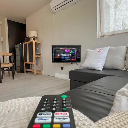 公寓 Luminoso Loft Con Piscina En Puerto Banus 马尔韦利亚