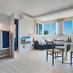 Luminoso Loft Con Piscina En Puerto Banus Marbella