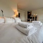 Luminoso Loft Con Piscina En Puerto Banus Appartamento Marbella