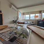 Appartamento Luminoso Loft Con Piscina En Puerto Banus