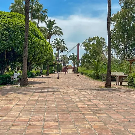 Apartment Luminoso Loft Con Piscina En Puerto Banus *