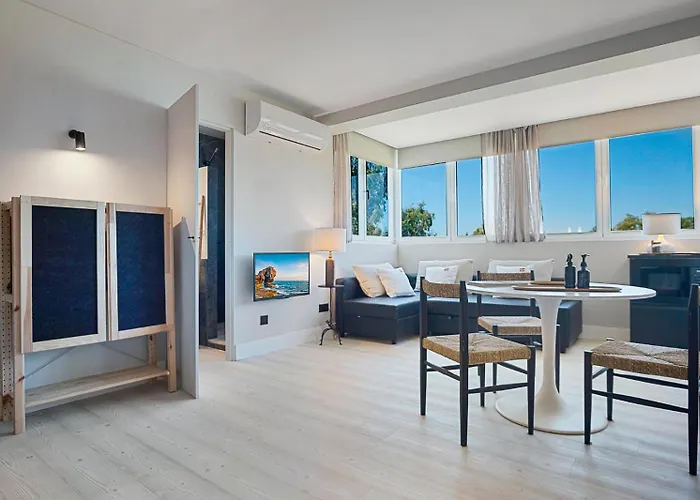 Luminoso Loft Con Piscina En Puerto Banus Marbella