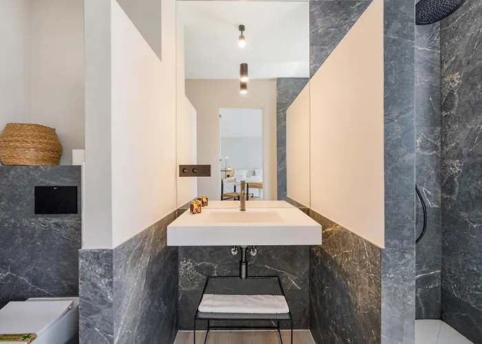Luminoso Loft Con Piscina En Puerto Banus شقة