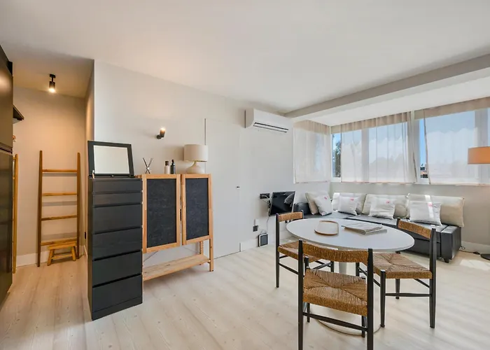 Luminoso Loft Con Piscina En Puerto Banus Marbella