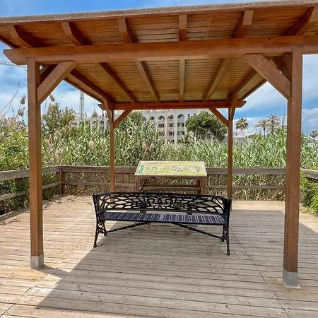 Apartmán Luminoso Loft Con Piscina En Puerto Banus *