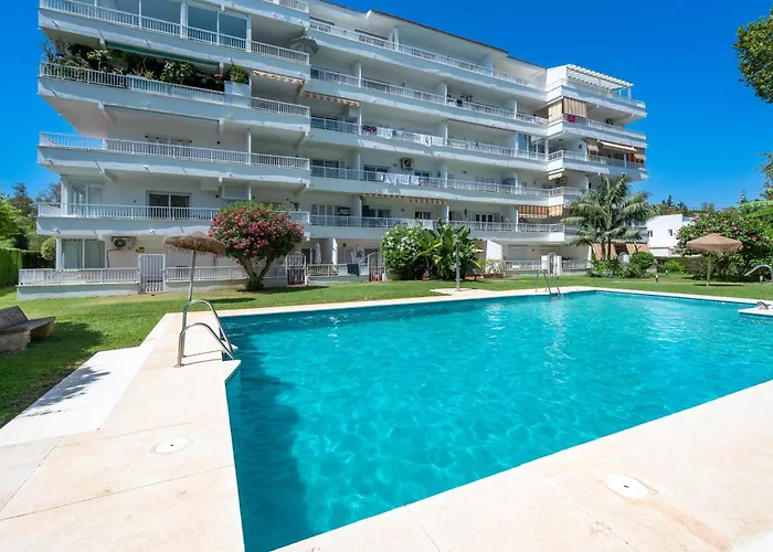 Luminoso Loft Con Piscina En Puerto Banus Apartment